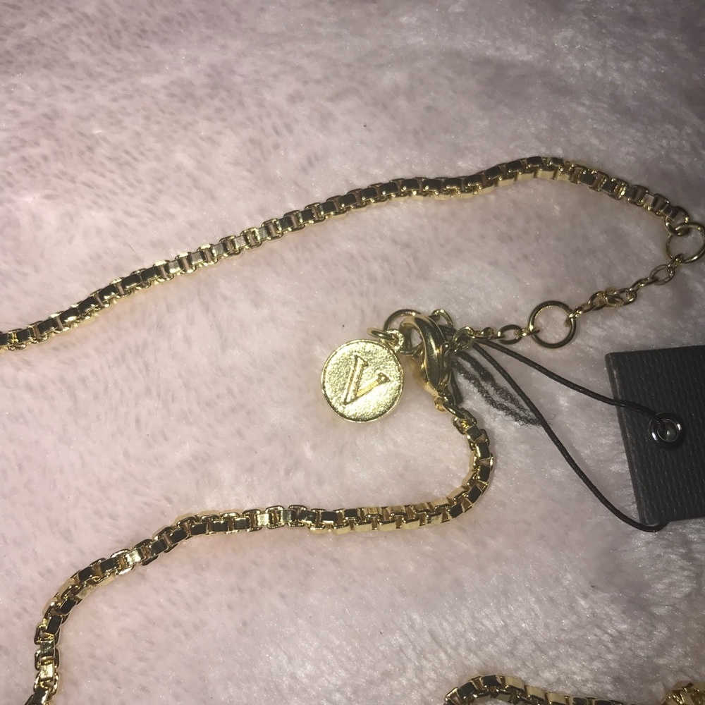 Vince Camuto Gold Statement Necklace New - Picture 8 of 12